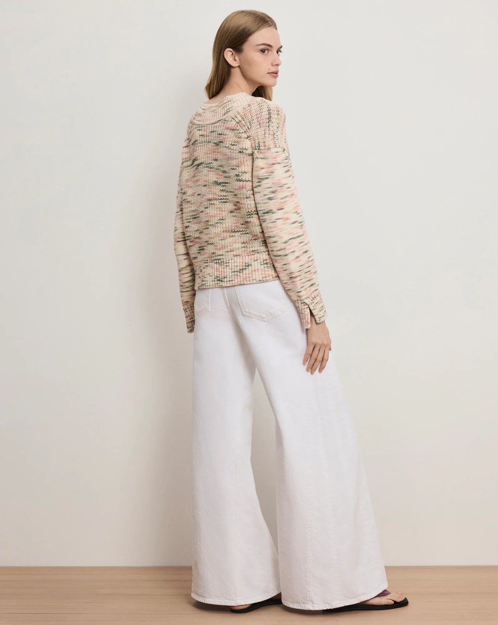 Anola V-Neck Sweater - Image 4
