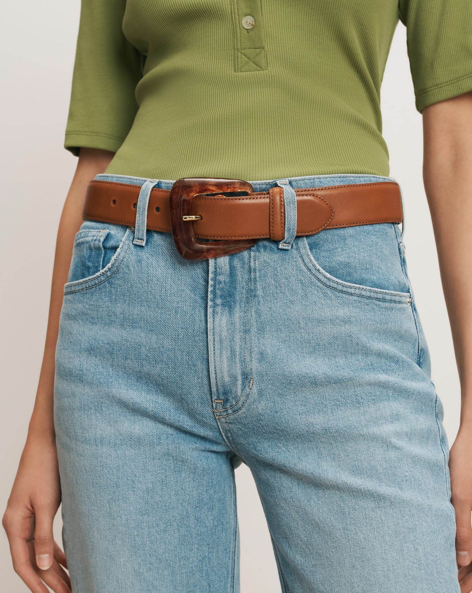 Arch Resin-Buckle Leather Belt - Image 2