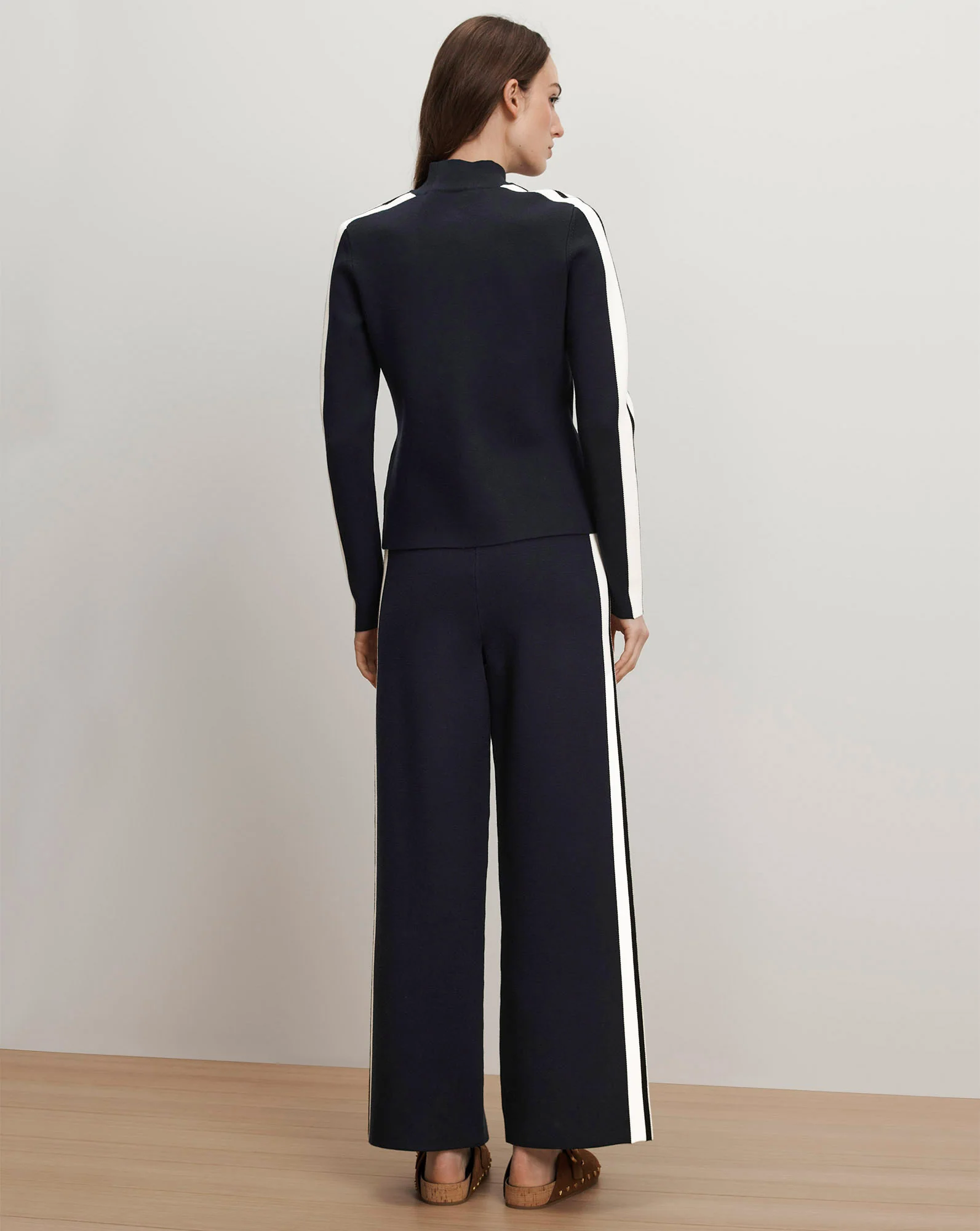 Asante Knit Pullover - Image 4