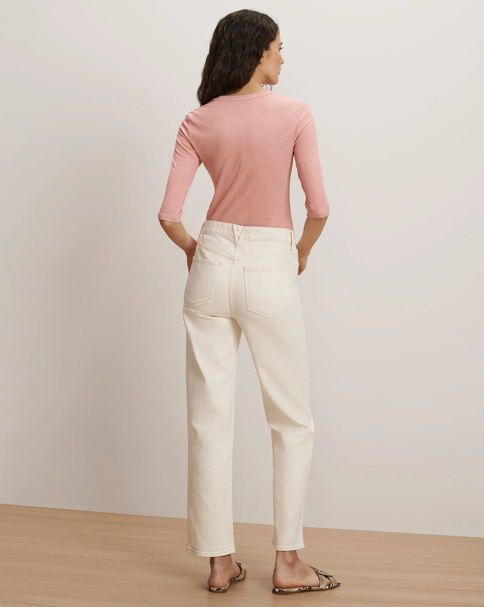 Auclair Knit T-Shirt - Image 4