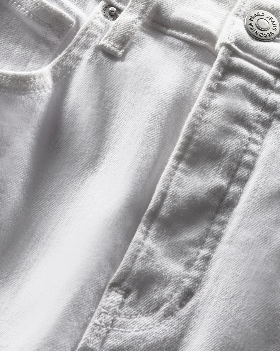 Carson Kick-Flare Jean | Extended - Image 4
