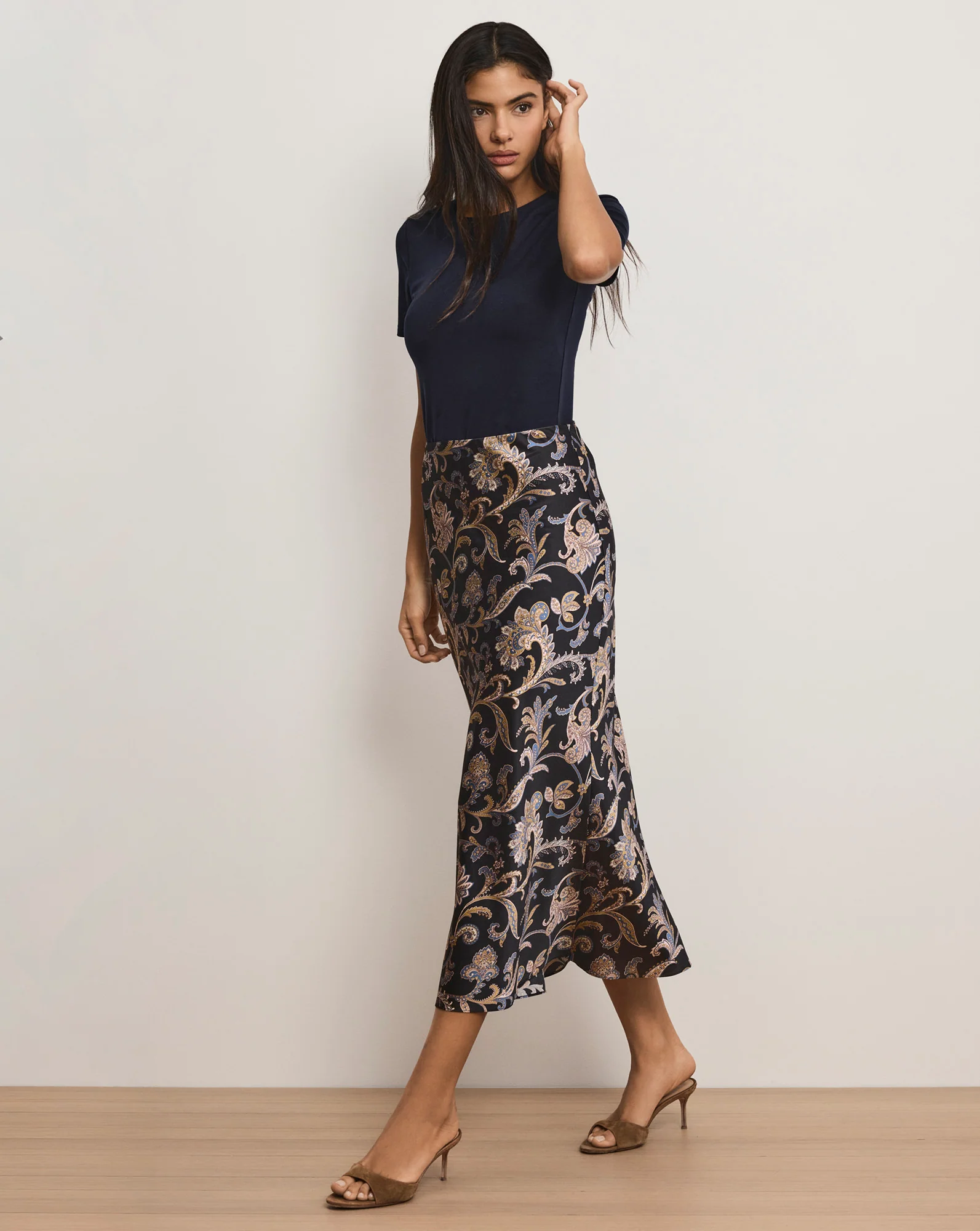 Clover Paisley Midi Skirt - Image 3