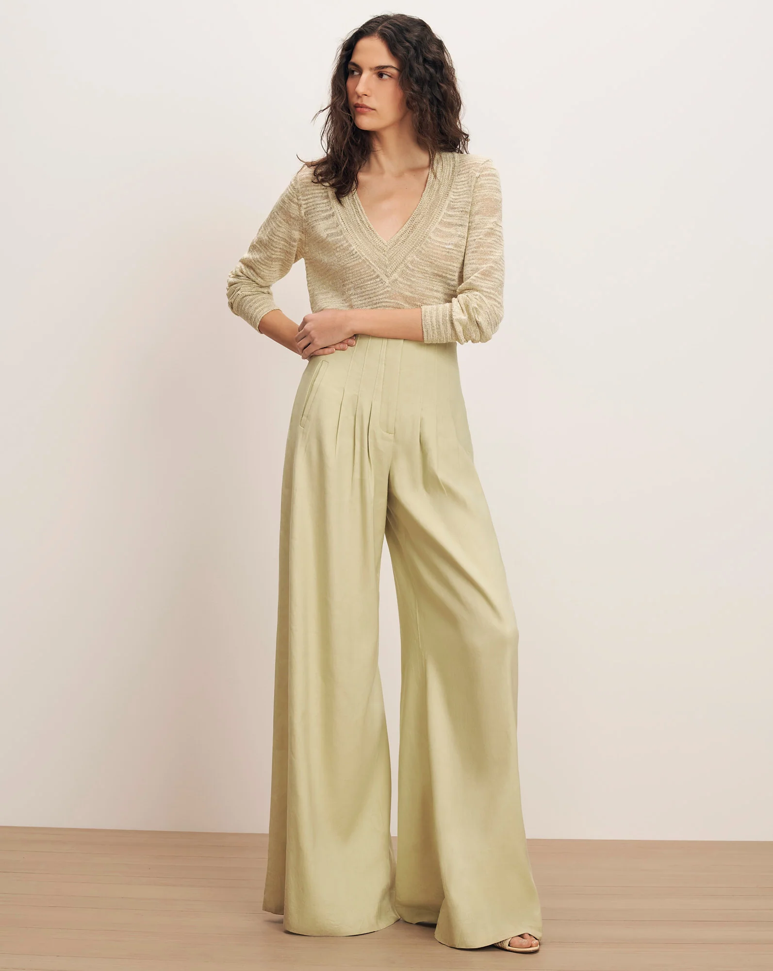 Coleta V-Neck Sweater - Image 2