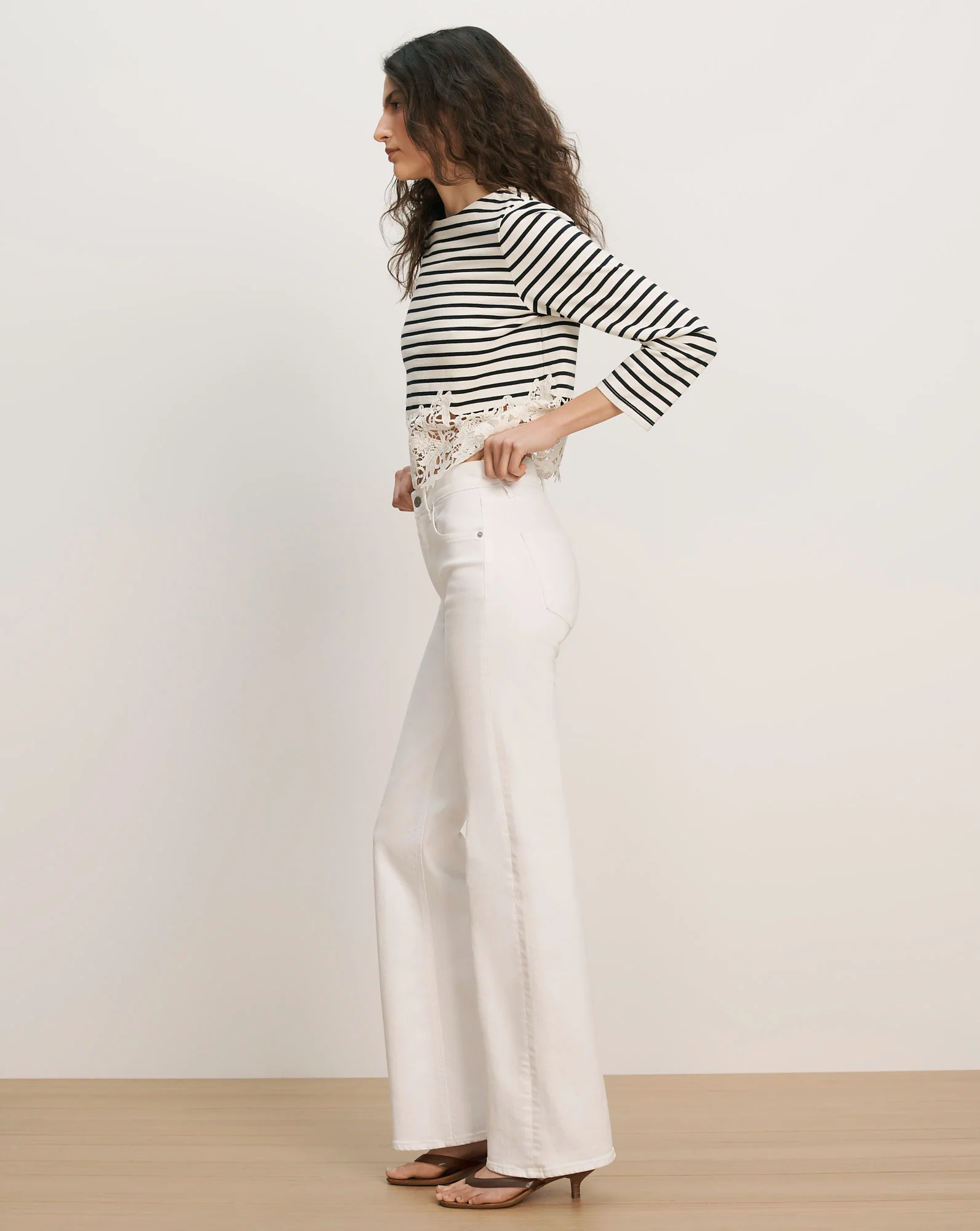Crosbie Mid-Rise Slim Wide-Leg Jean - Image 3