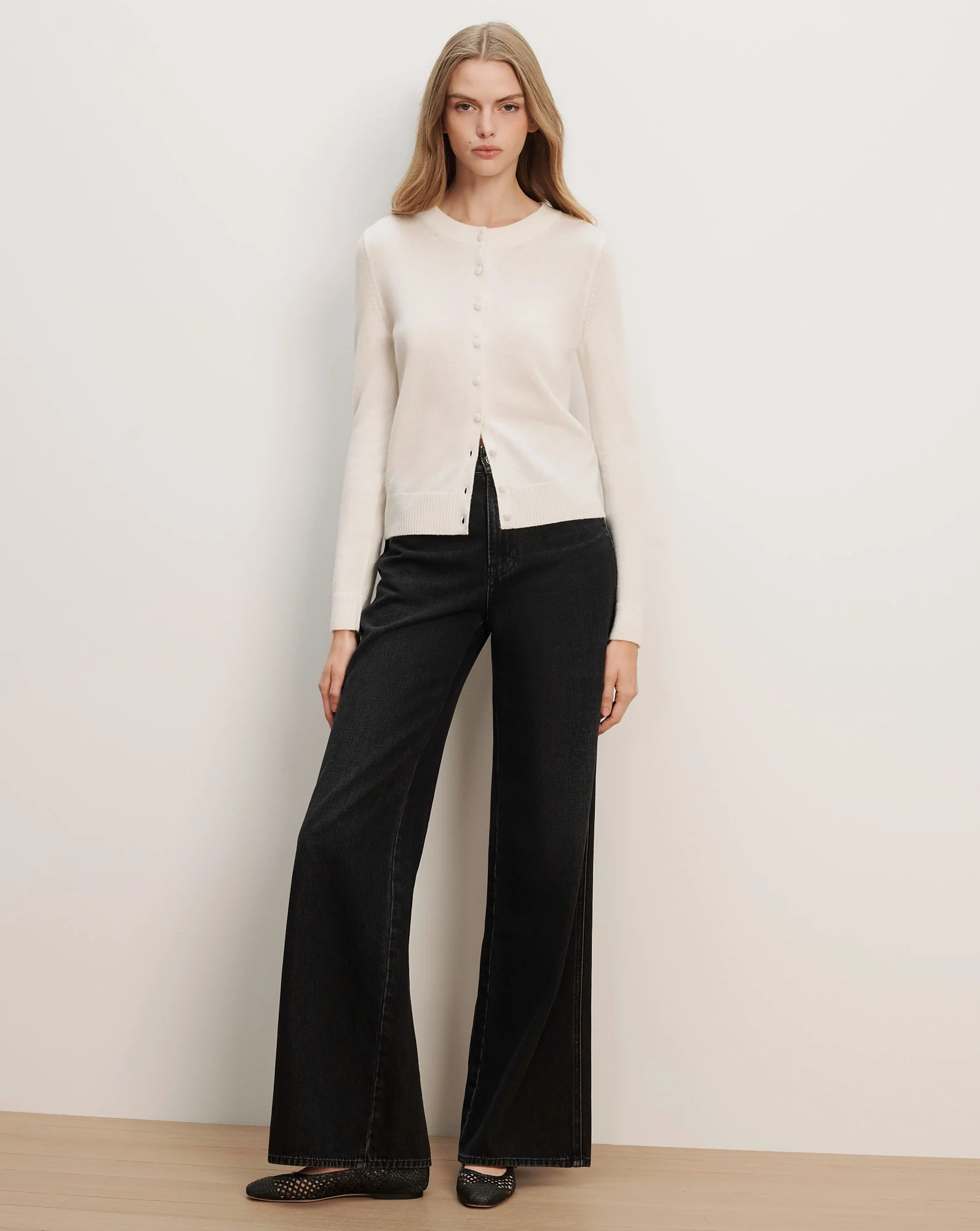 Daro Cashmere Cardigan - Image 2