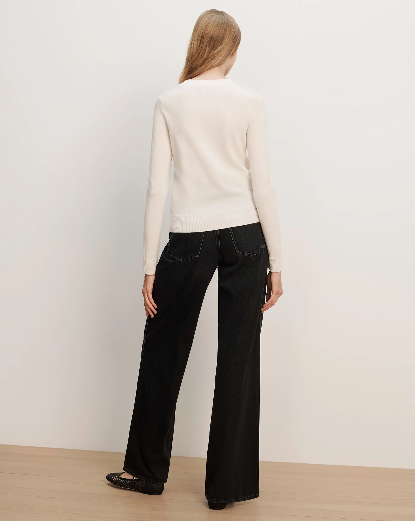 Daro Cashmere Cardigan - Image 4