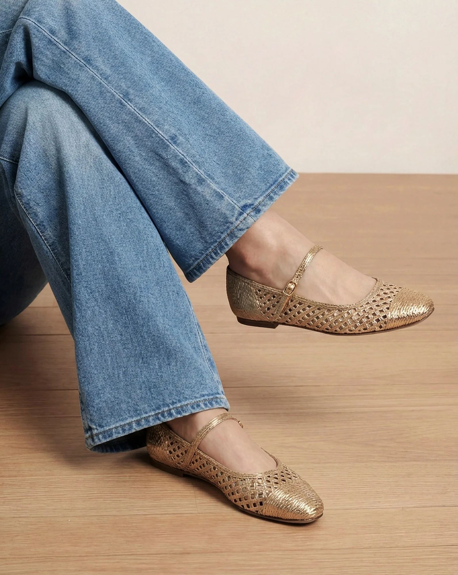 Ellie Raffia Flat - Image 2