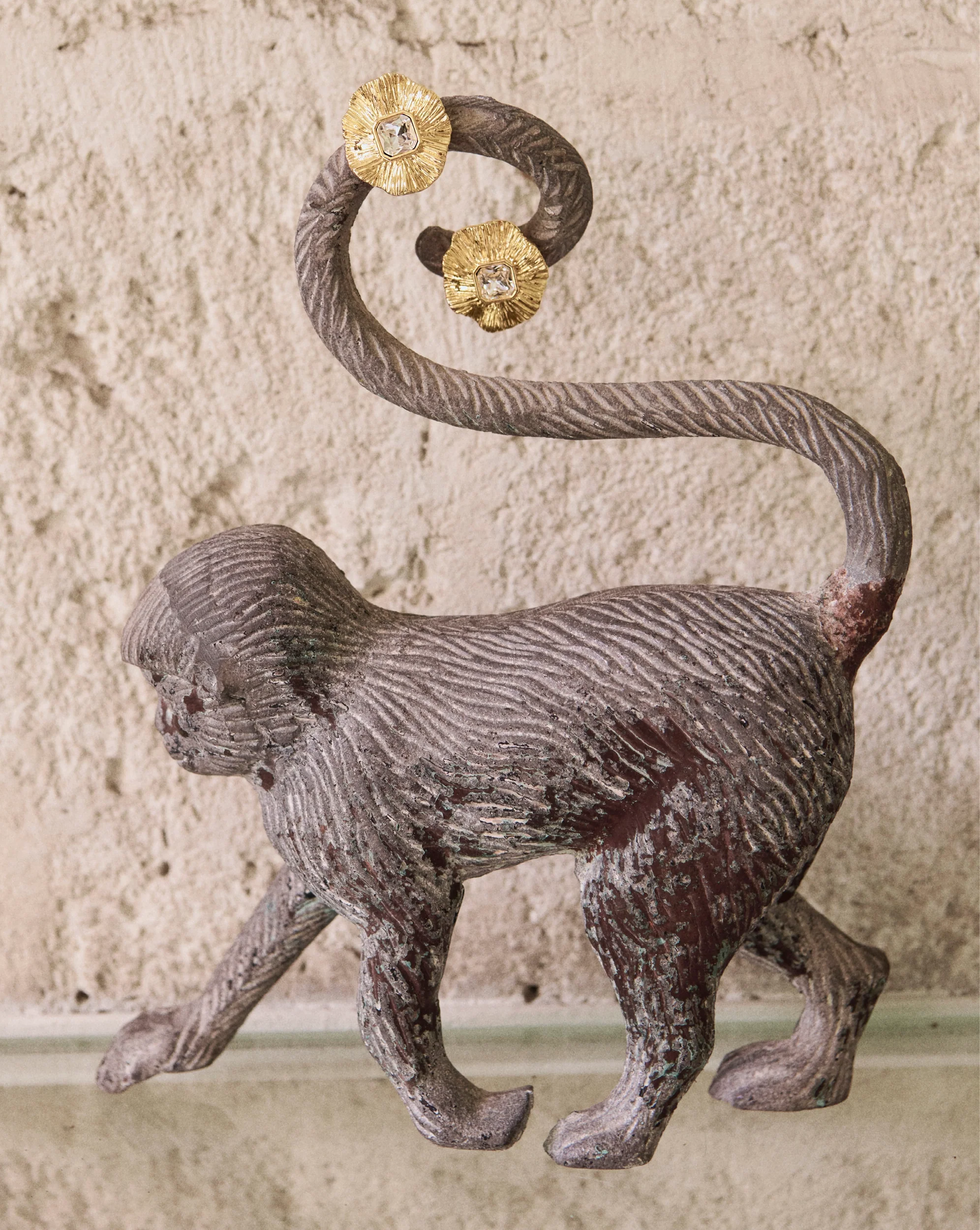 Gold Floral Earring - Image 6
