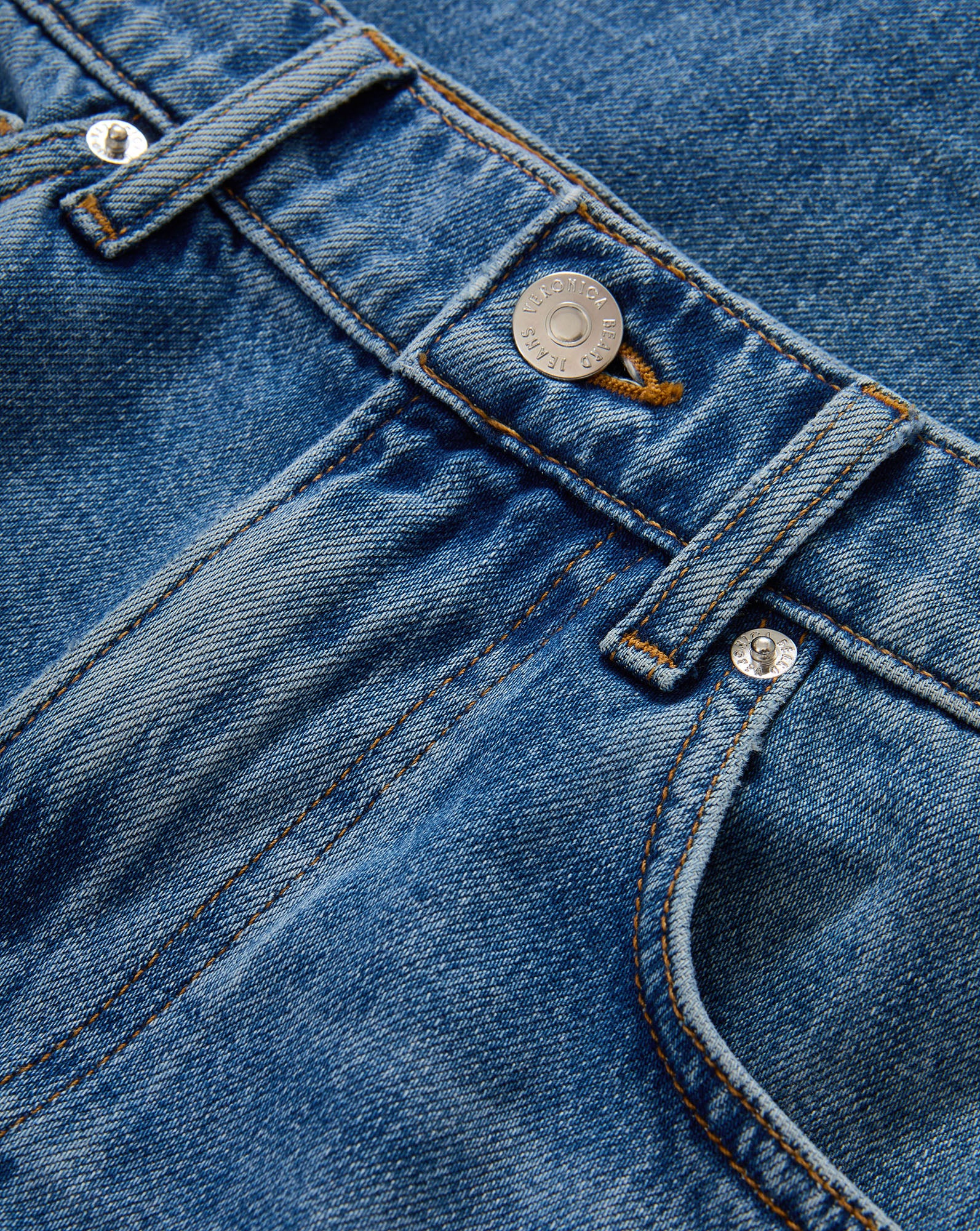 Kasey Wide-Leg Jean - Image 4