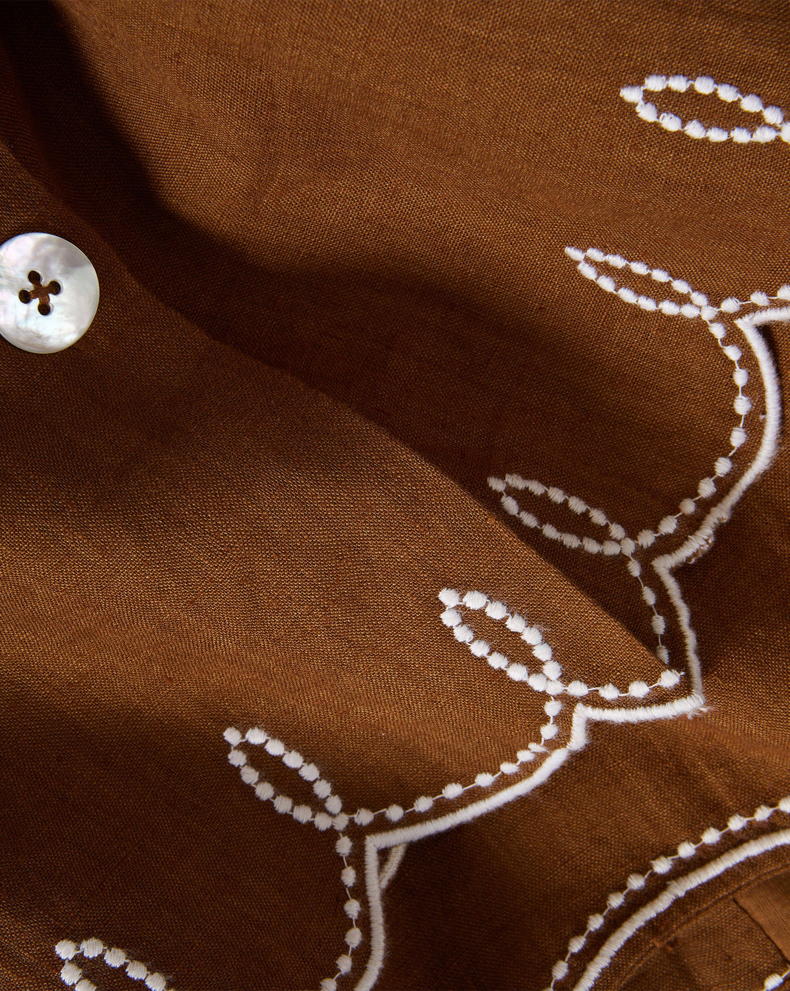 Kessan Linen Top - Image 3