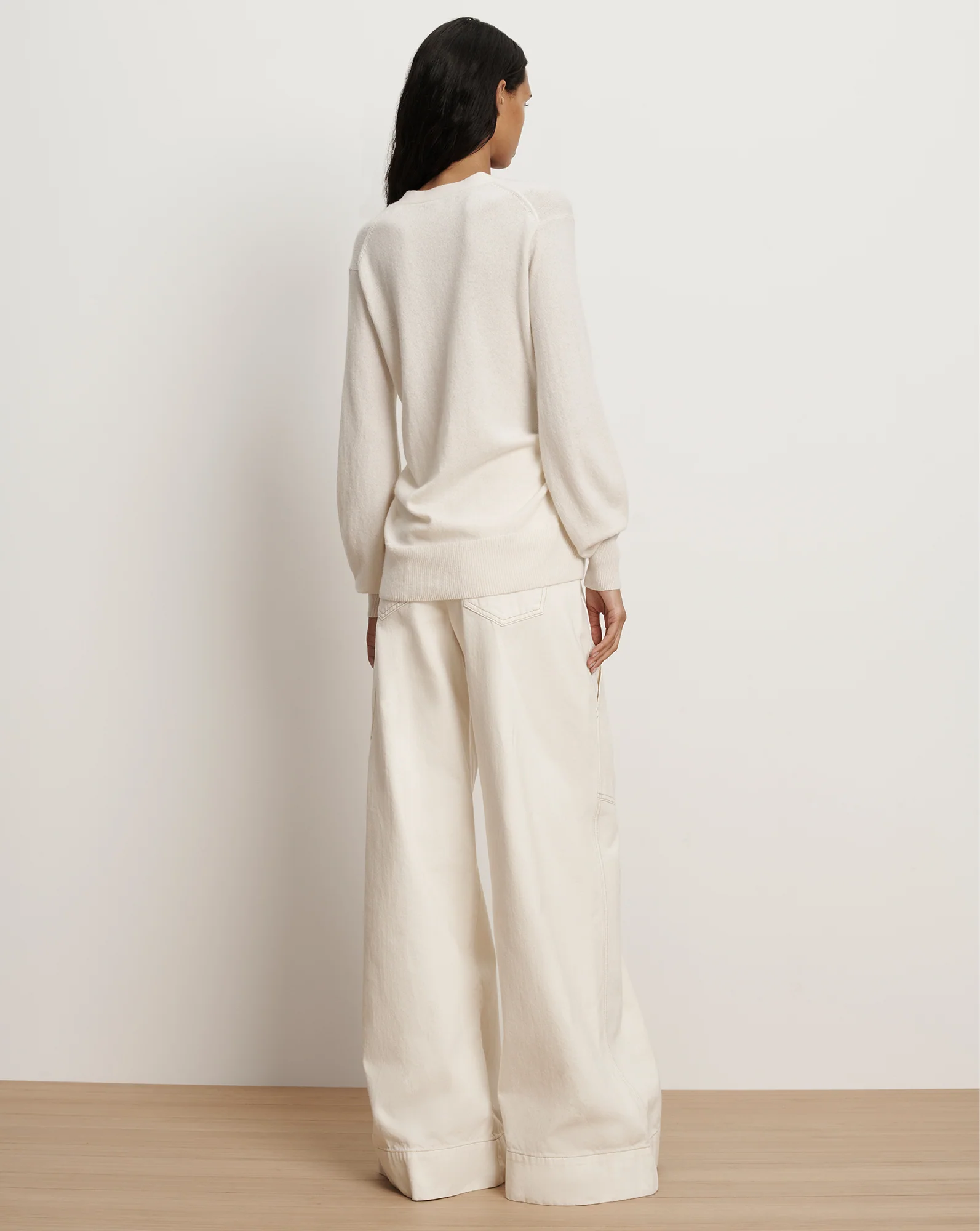 Lamotte Cashmere Cardigan - Image 4