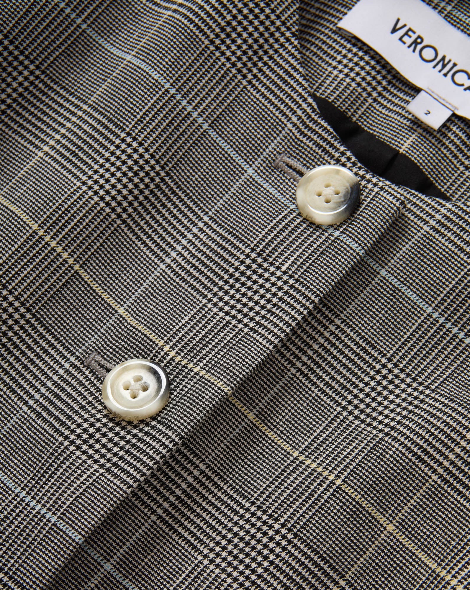 Lois Plaid Vest - Image 3
