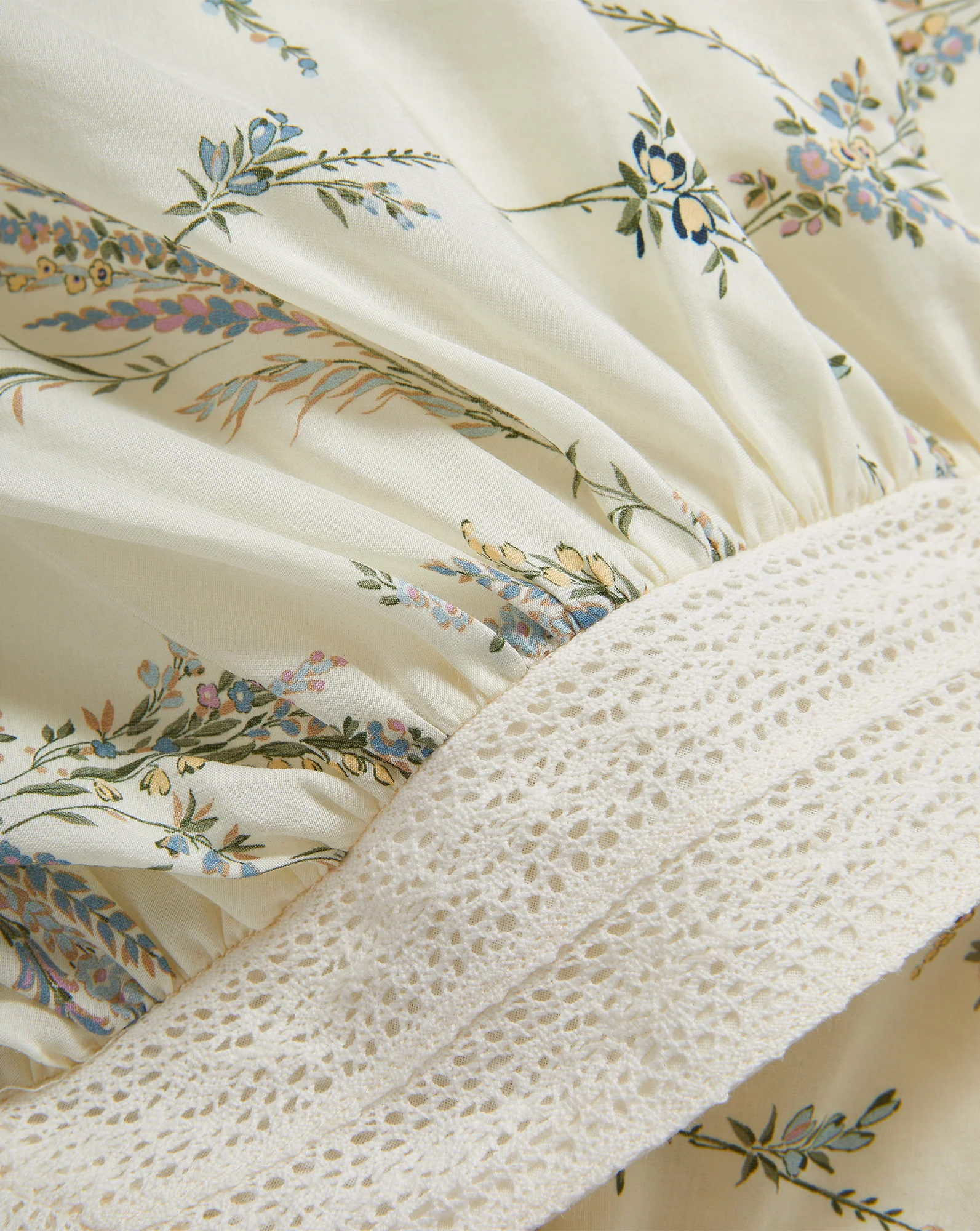 Mariale Floral Tank Top - Image 3
