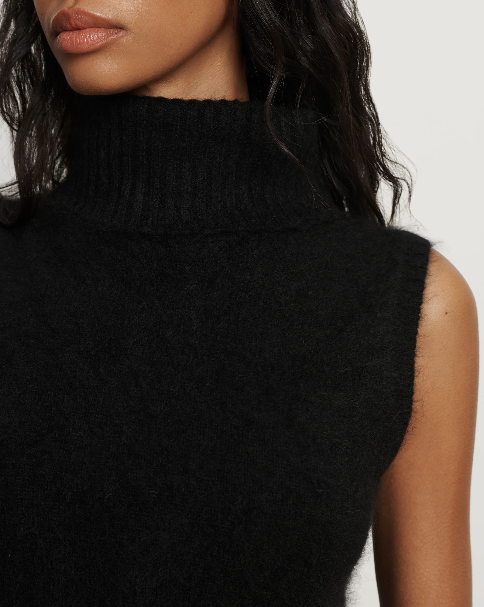 Mazzy Brushed Cashmere Sleeveless Sweater - Image 5