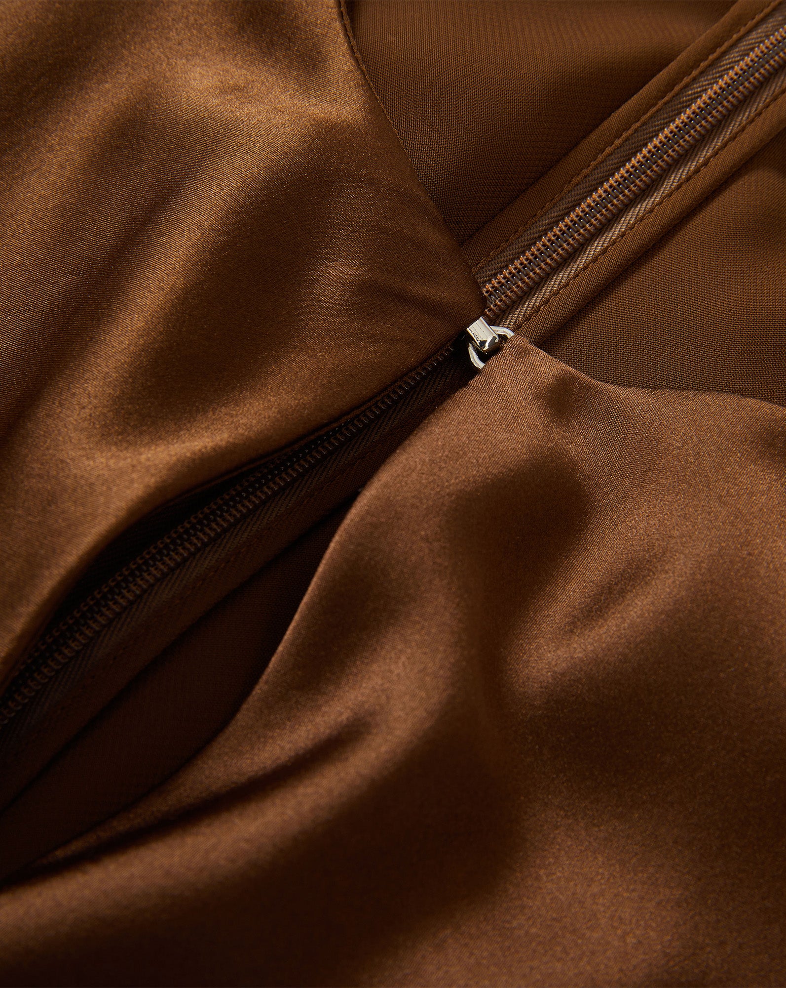 Nelzy Silk Maxi Dress - Image 3