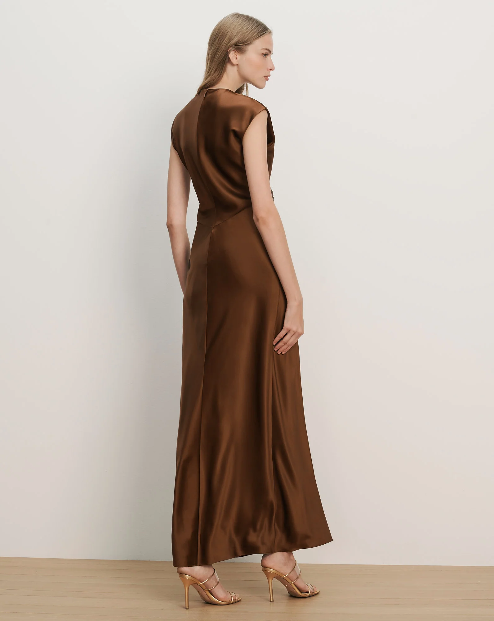 Nelzy Silk Maxi Dress - Image 4