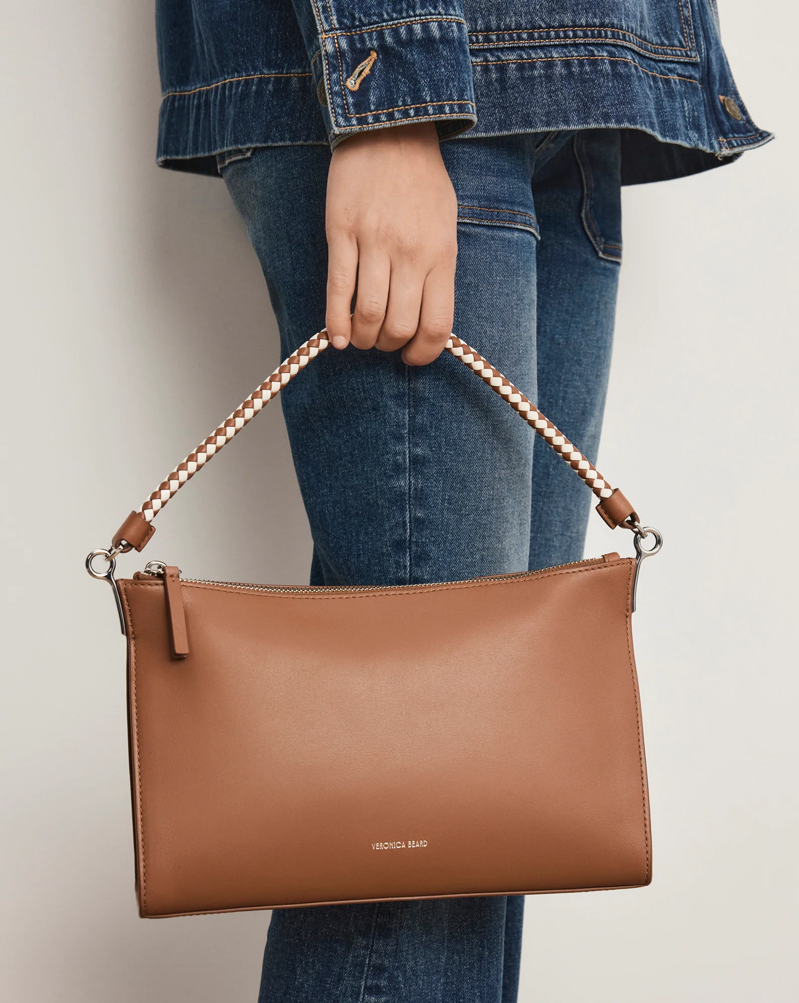 Small Vida Shoulder Bag - Image 2