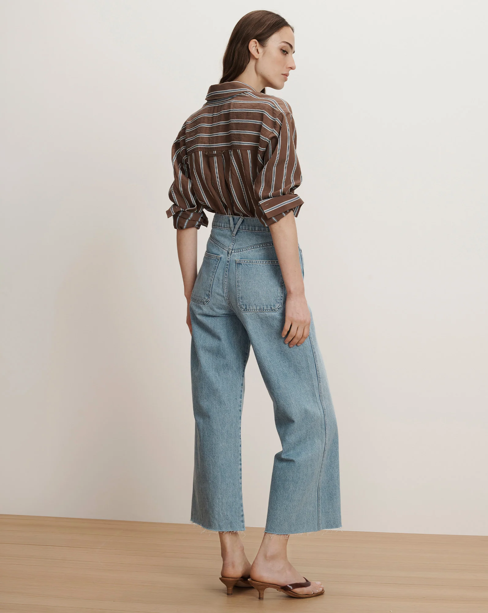 Taylor Cropped Patch-Pocket Wide-Leg Jean - Image 5