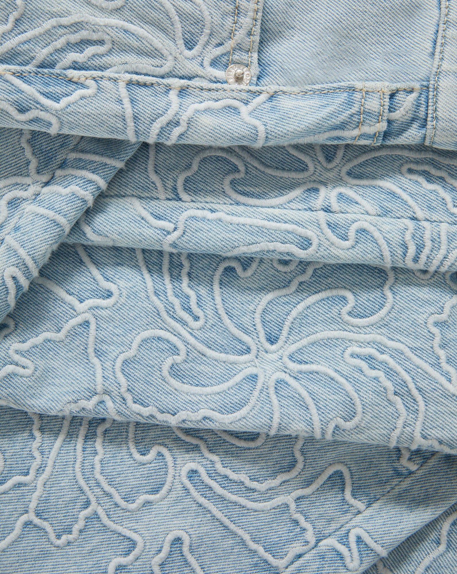 Taylor Embroidered Wide-Leg Jean - Image 4