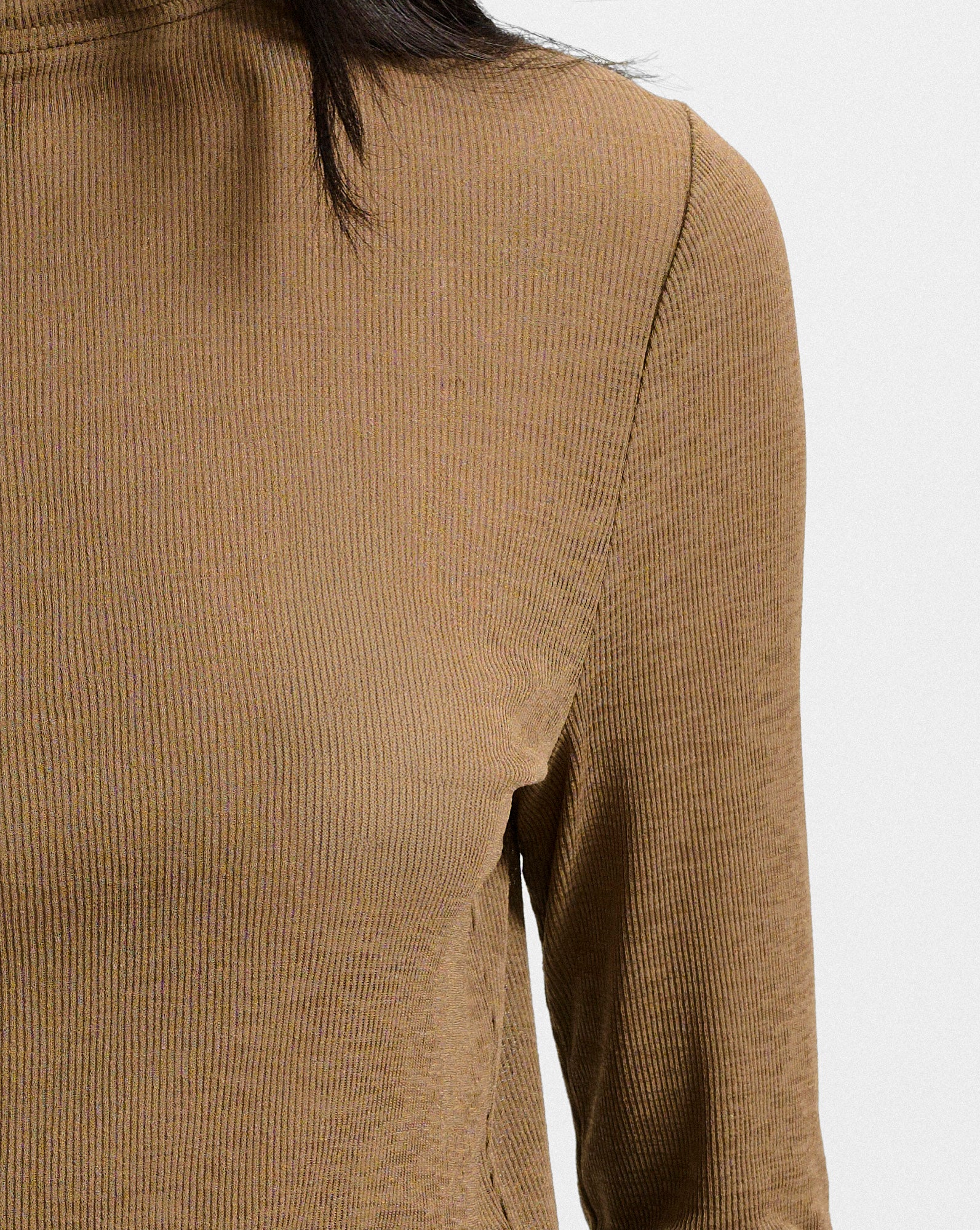 Wyeth Ribbed Turtleneck Top - Image 5
